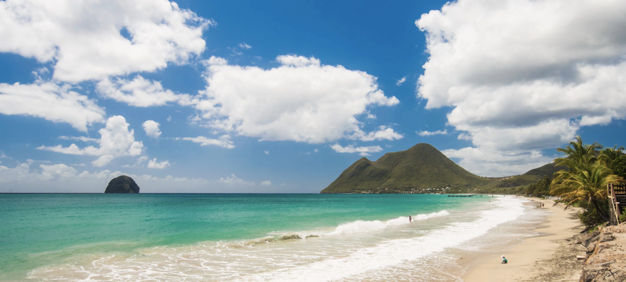 Explorez les plus belles plages de la Martinique, dont la légendaire plage du Diamant