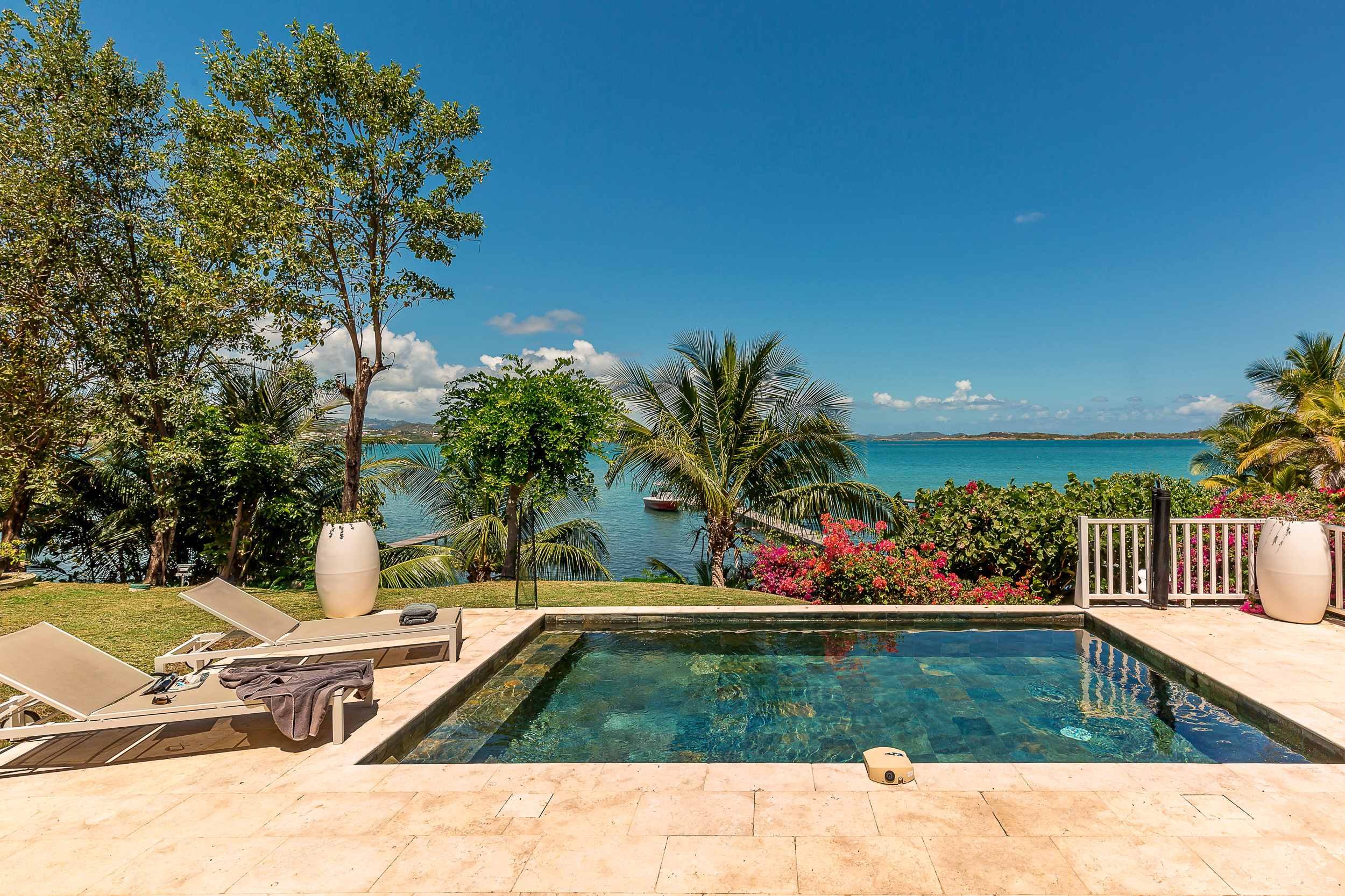 Villa Caribbean Tropical House