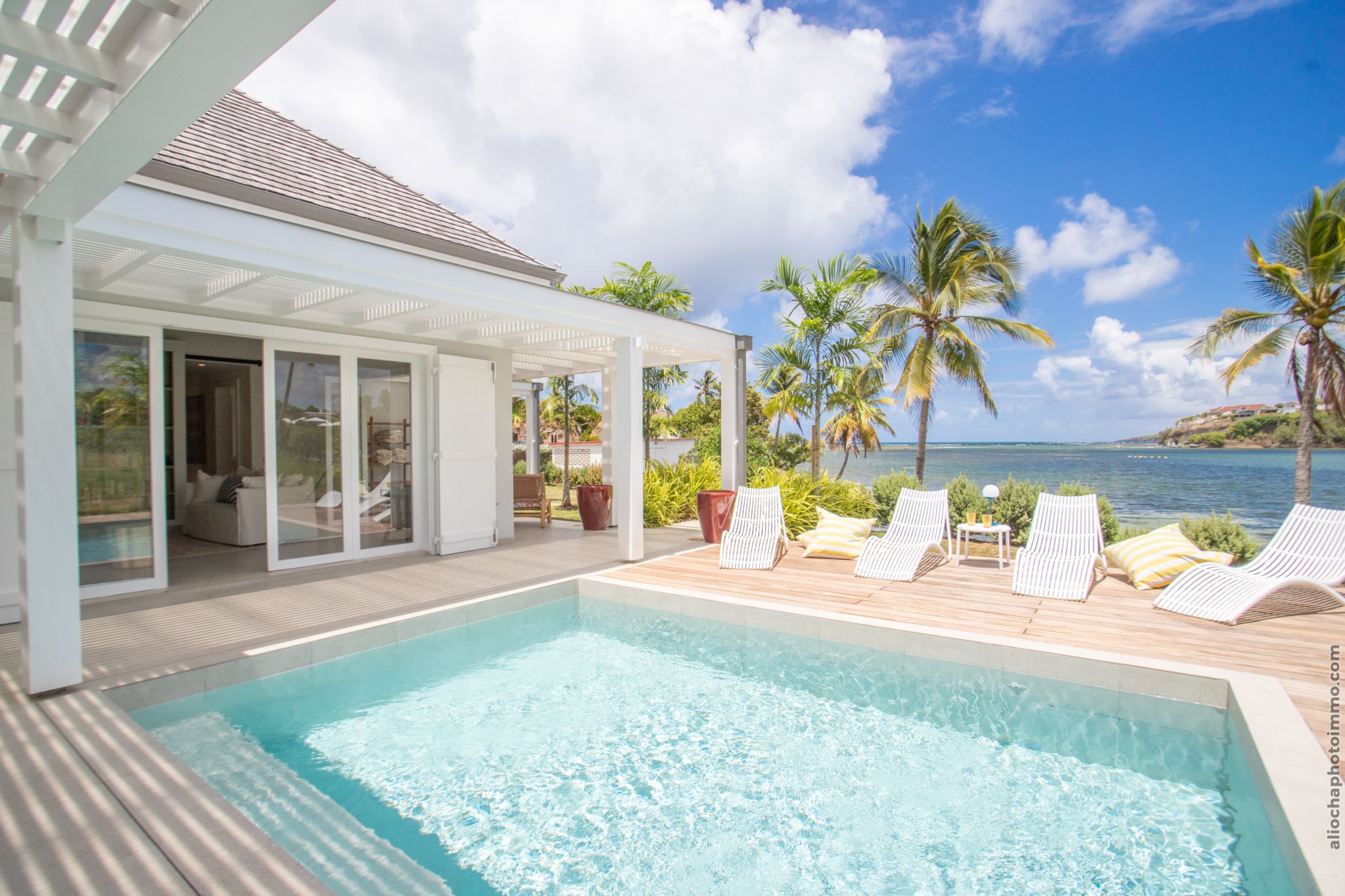 Villa Caribbean Lagoon Beach