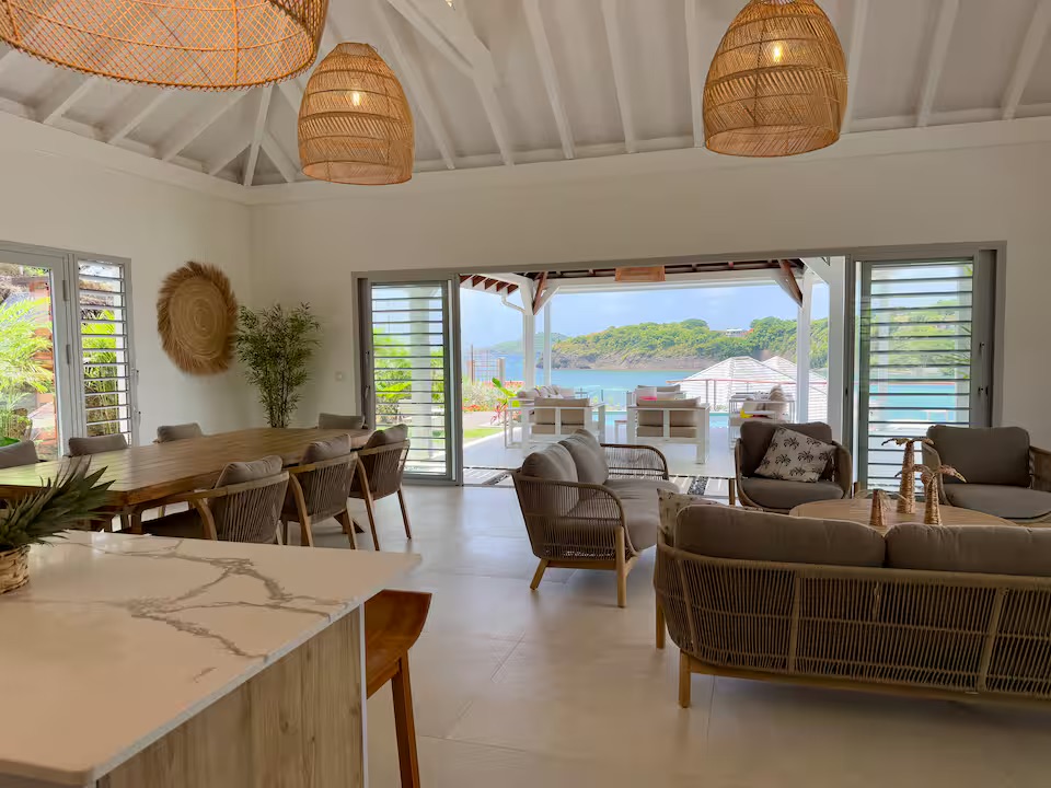 Villa Caribbean tropical shore